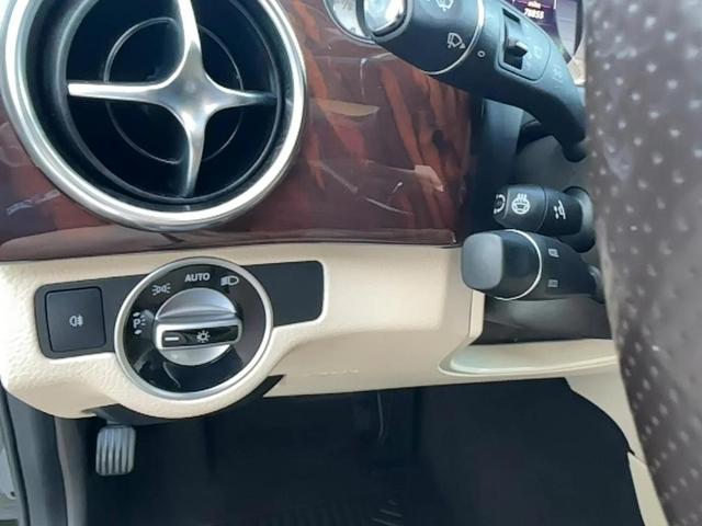 Photo of 2015 Black Mercedes-Benz GLK-Class