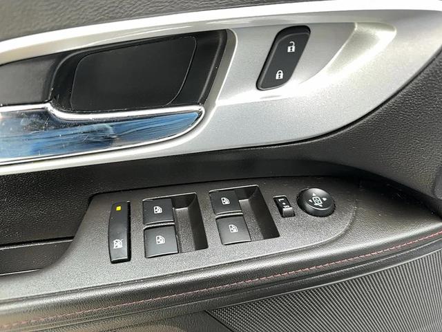 Photo of 2014 Black Chevrolet Equinox