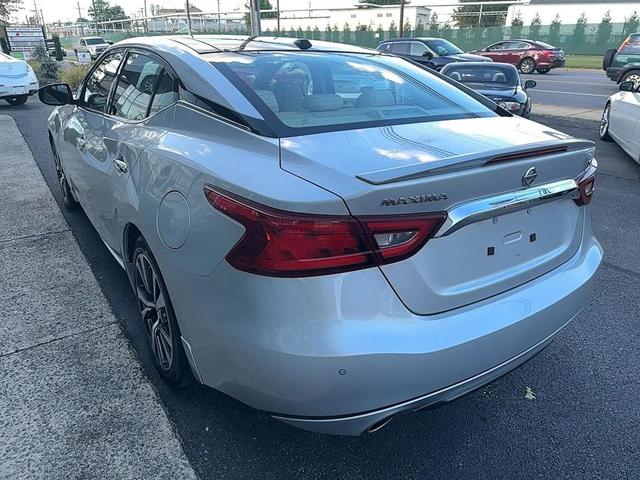 Photo of 2016 Bright Silver Metallic Nissan Maxima
