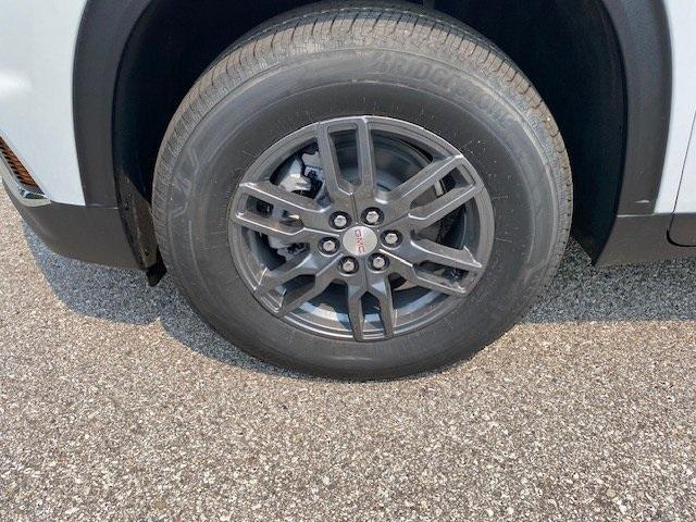 Photo of 2026 Summit White GMC Acadia