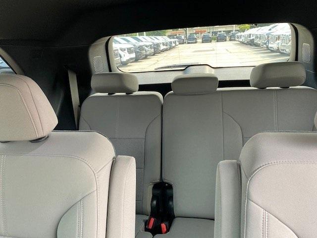Photo of 2026 Summit White GMC Acadia