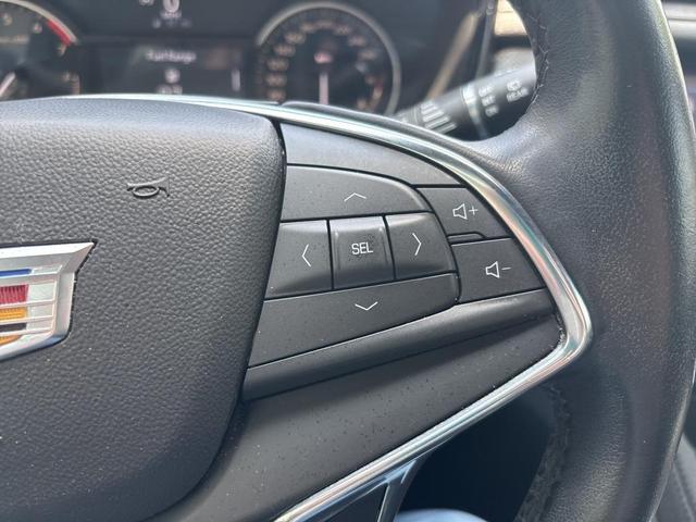 Photo of 2020 Stellar Black Metallic Cadillac XT5
