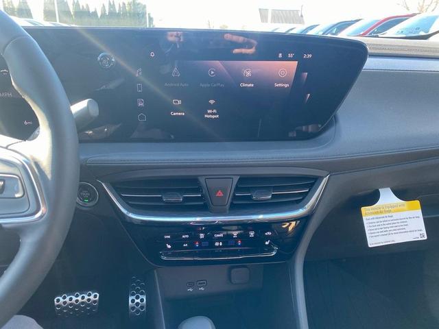 Photo of 2025 White Frost Tri-Coat Buick Encore GX