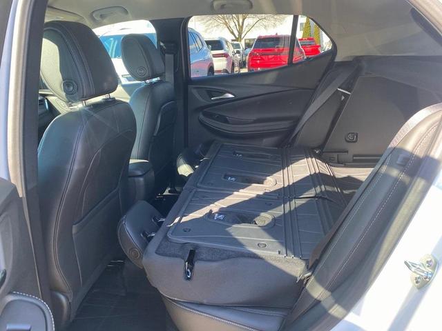 Photo of 2025 White Frost Tri-Coat Buick Encore GX