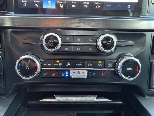 Photo of 2024 Agate Black Metallic Ford F-250