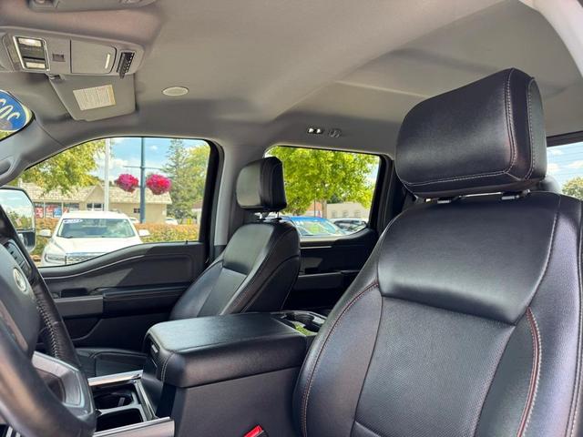 Photo of 2024 Agate Black Metallic Ford F-250
