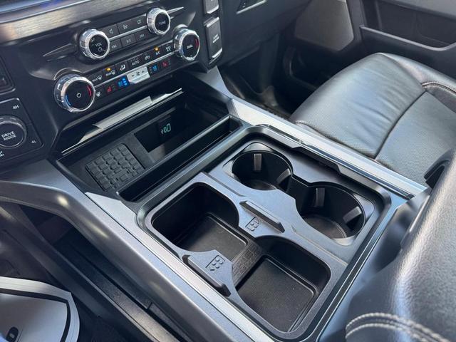 Photo of 2024 Agate Black Metallic Ford F-250