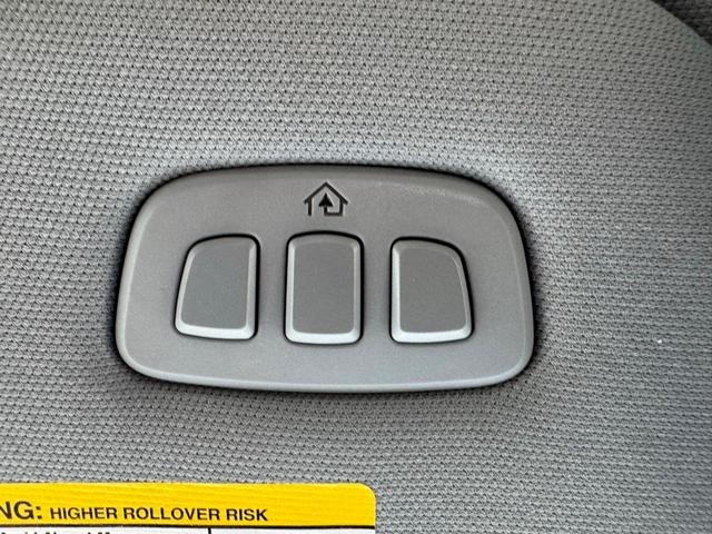 Photo of 2024 Agate Black Metallic Ford F-250