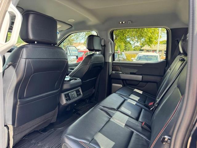 Photo of 2024 Agate Black Metallic Ford F-250