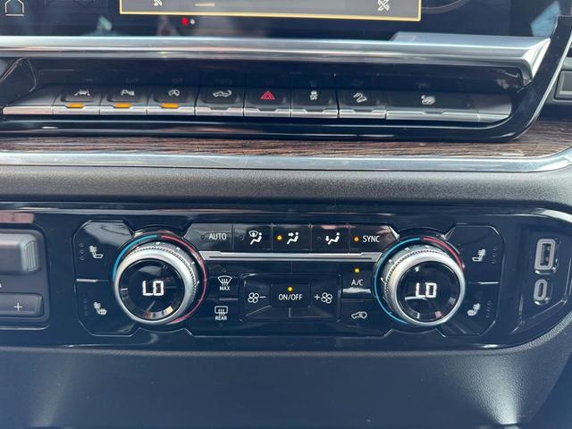 Photo of 2024 Summit White GMC Sierra 1500