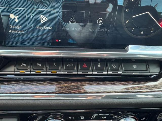 Photo of 2024 Summit White GMC Sierra 1500