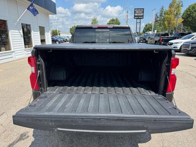 Photo of 2021 Oxford Brown Metallic Chevrolet Silverado 1500