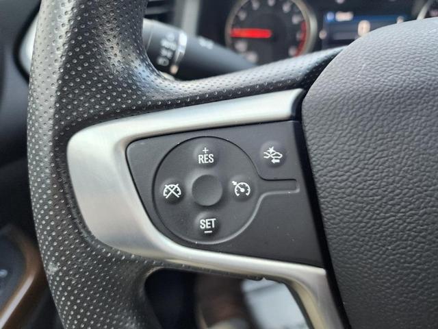 Photo of 2023 Summit White GMC Acadia
