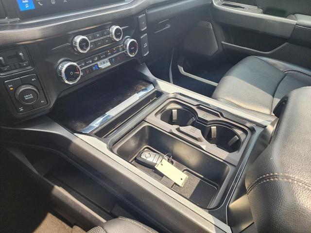 Photo of 2023 Oxford White Ford F-250