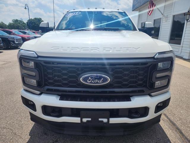 Photo of 2023 Oxford White Ford F-250
