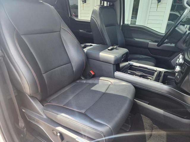 Photo of 2023 Oxford White Ford F-250