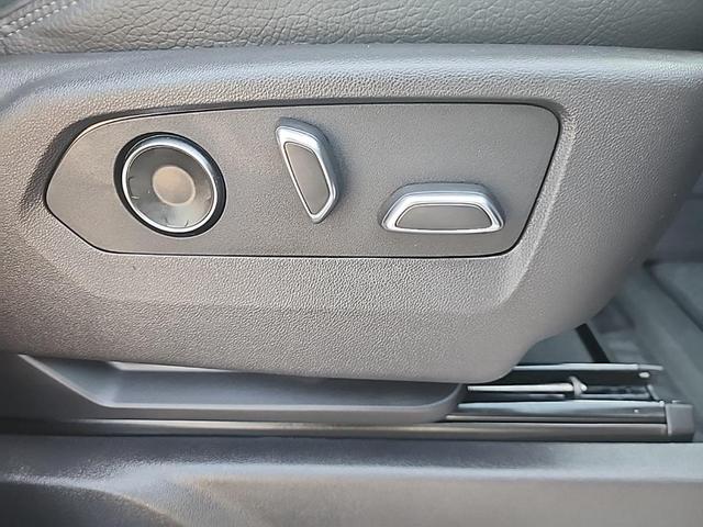 Photo of 2024 Metallic GMC Sierra 1500