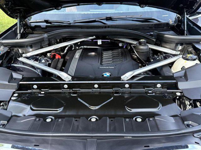 Photo of 2022 Arctic Grey Metallic BMW X5