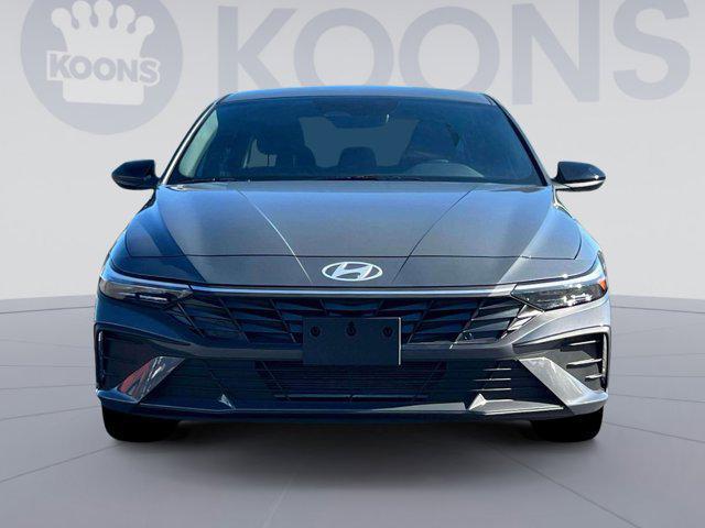 Photo of 2025 Ecotronic Gray Hyundai ELANTRA