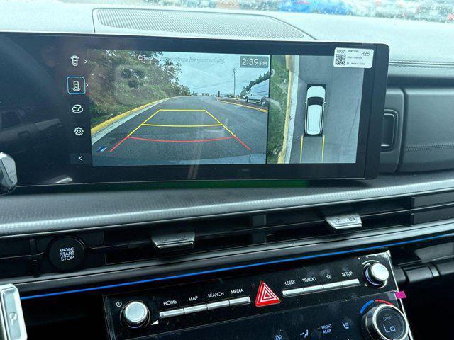 Photo of 2025 Hampton Gray Hyundai SANTA FE