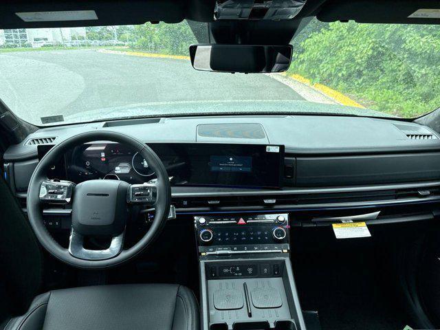 Photo of 2025 Hampton Gray Hyundai SANTA FE