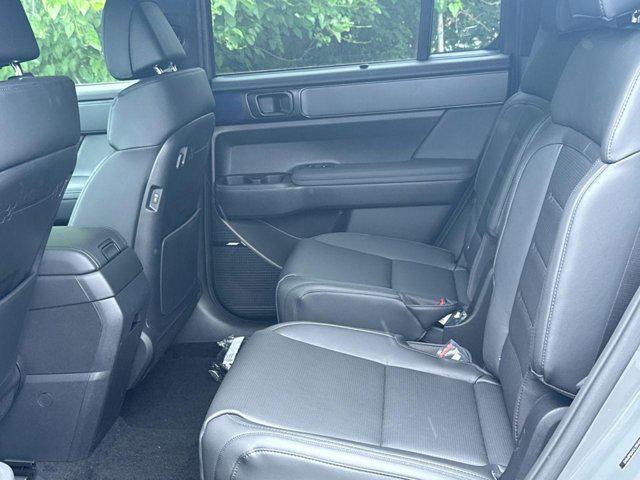 Photo of 2025 Hampton Gray Hyundai SANTA FE