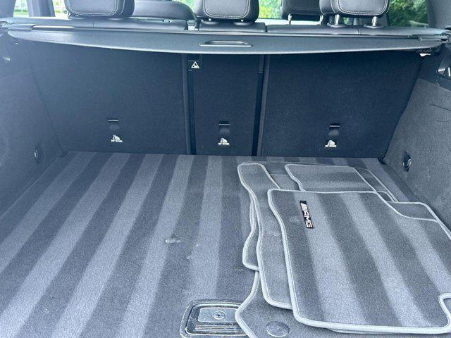 Photo of 2022 Black Mercedes-Benz GLC 300