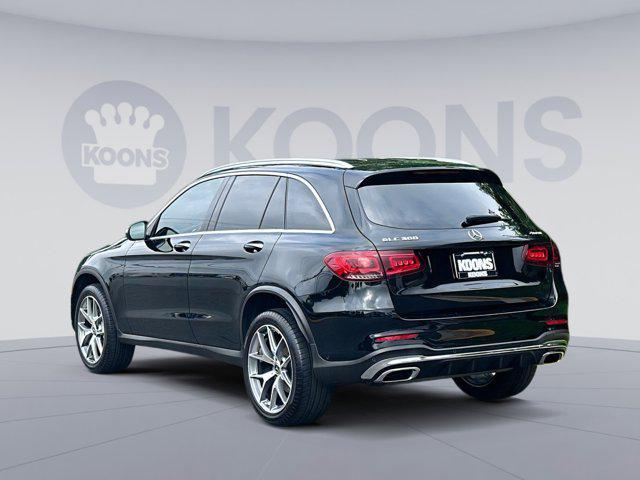 Photo of 2022 Black Mercedes-Benz GLC 300