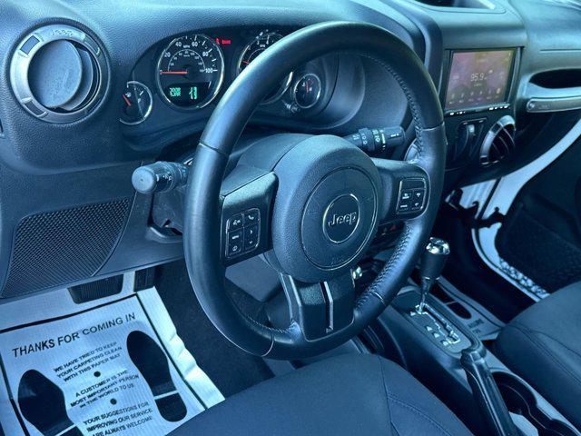 Photo of 2018 Bright White Clearcoat Jeep Wrangler JK