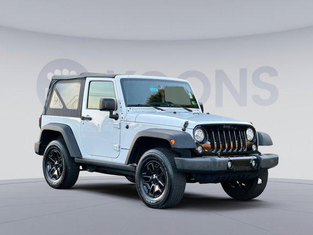 Photo of 2018 Bright White Clearcoat Jeep Wrangler JK