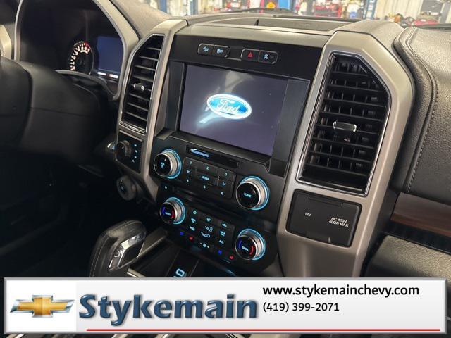 Photo of 2017 Oxford White Ford F-150