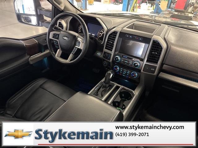Photo of 2017 Oxford White Ford F-150