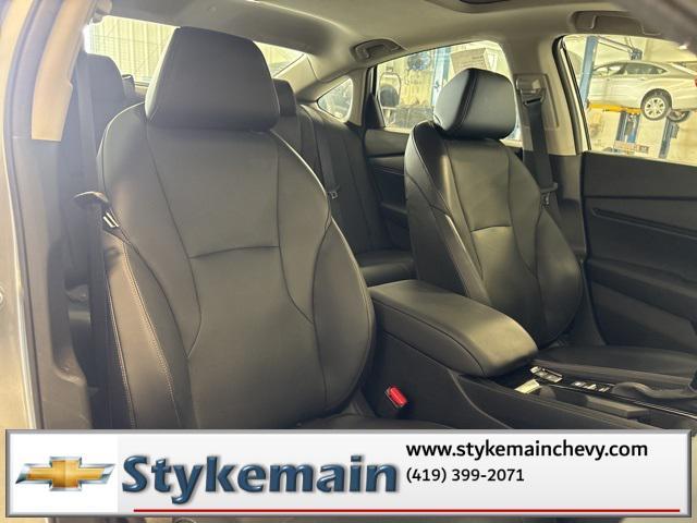 Photo of 2024 Solar Silver Metallic Honda Accord Hybrid