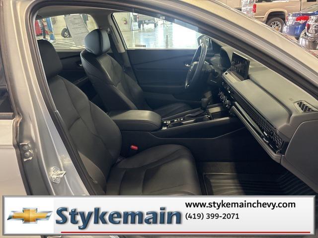 Photo of 2024 Solar Silver Metallic Honda Accord Hybrid