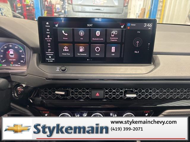 Photo of 2024 Solar Silver Metallic Honda Accord Hybrid