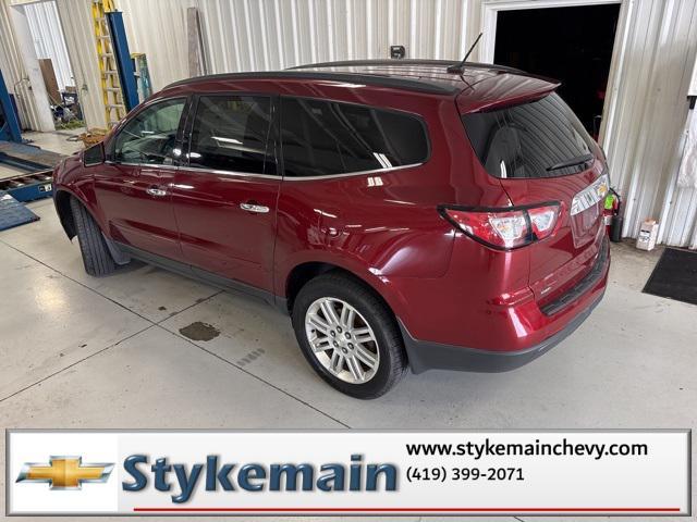 Photo of 2015 Siren Red Tintcoat Chevrolet Traverse