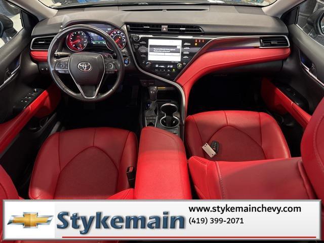 Photo of 2020 Midnight Black Metallic Toyota Camry