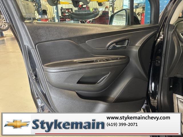 Photo of 2021 Ebony Twilight Metallic Buick Encore