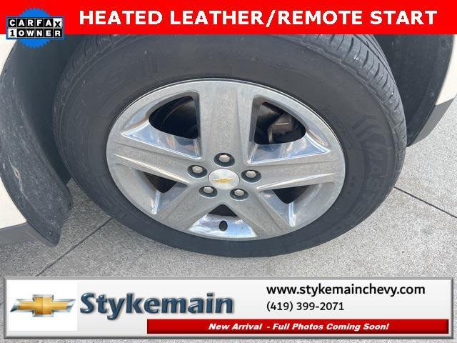 Photo of 2015 White Diamond Tricoat Chevrolet Equinox