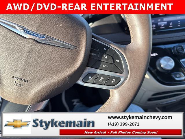 Photo of 2021 Ocean Blue Metallic Chrysler Pacifica