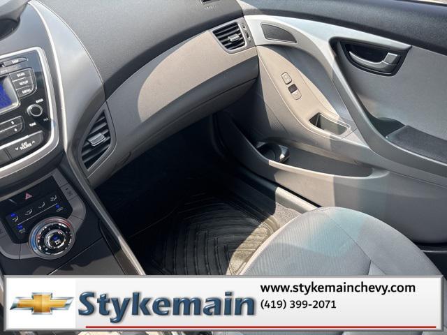 Photo of 2013 Harbor Gray Metallic Hyundai ELANTRA