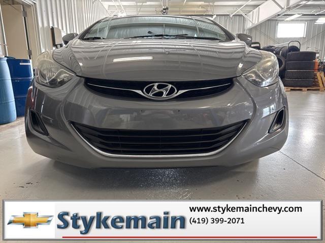 Photo of 2013 Harbor Gray Metallic Hyundai ELANTRA