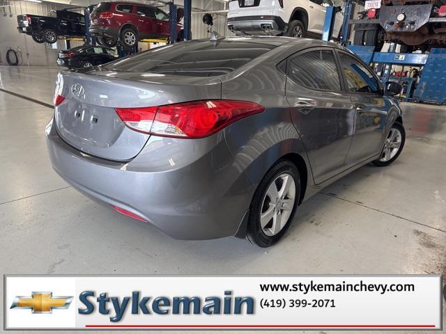 Photo of 2013 Harbor Gray Metallic Hyundai ELANTRA