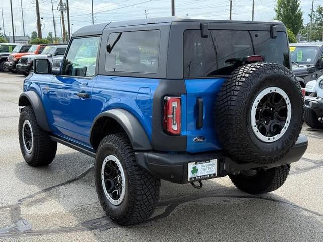 Photo of 2023 Velocity Blue Metallic Ford Bronco