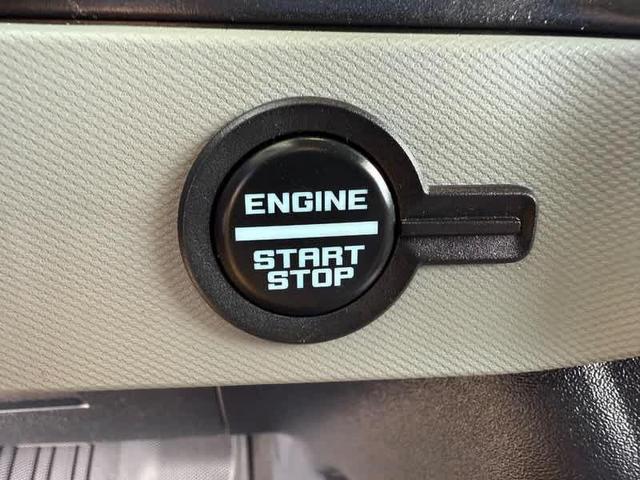 Photo of 2023 Velocity Blue Metallic Ford Bronco