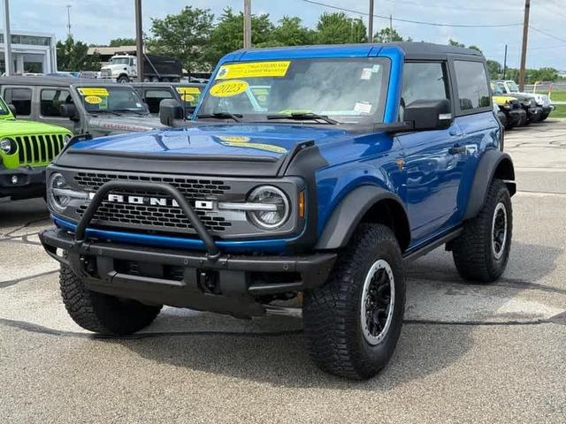 Photo of 2023 Velocity Blue Metallic Ford Bronco