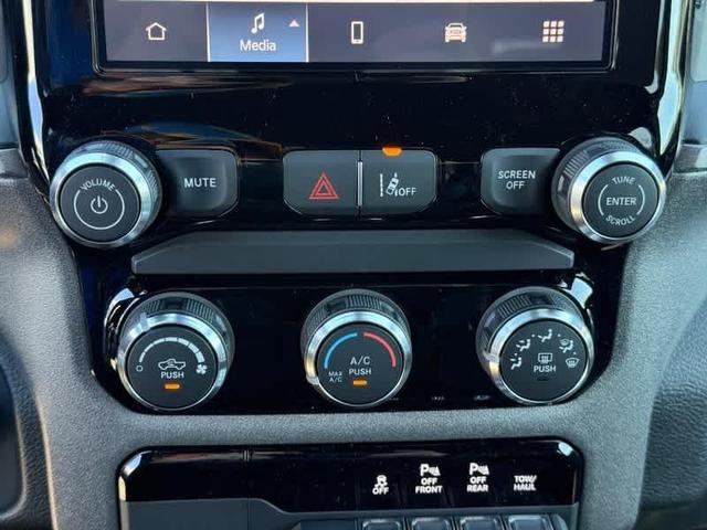 Photo of 2025 Bright White Clearcoat RAM 1500