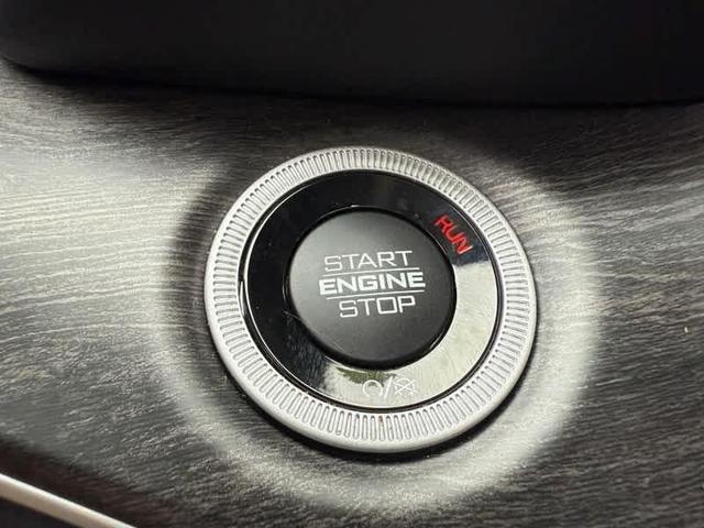 Photo of 2022 Ember Pearlcoat Jeep Grand Cherokee L