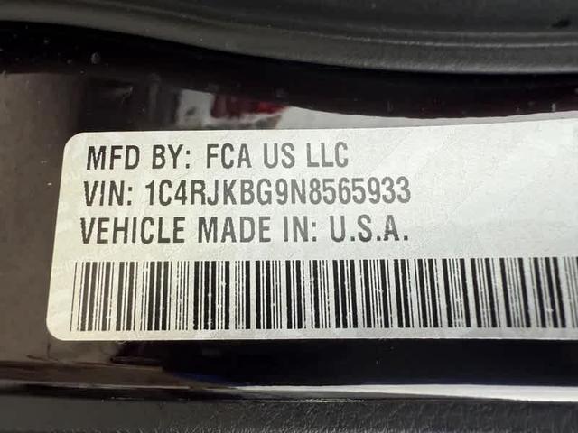 Photo of 2022 Ember Pearlcoat Jeep Grand Cherokee L