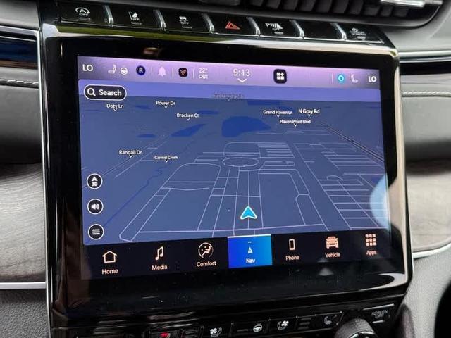 Photo of 2022 Ember Pearlcoat Jeep Grand Cherokee L